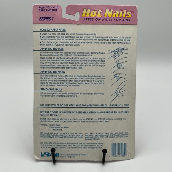 Vintage 80s Kids Press On Fake Nails Hot Nails White with Red Hearts Dots - Picture 2 of 3